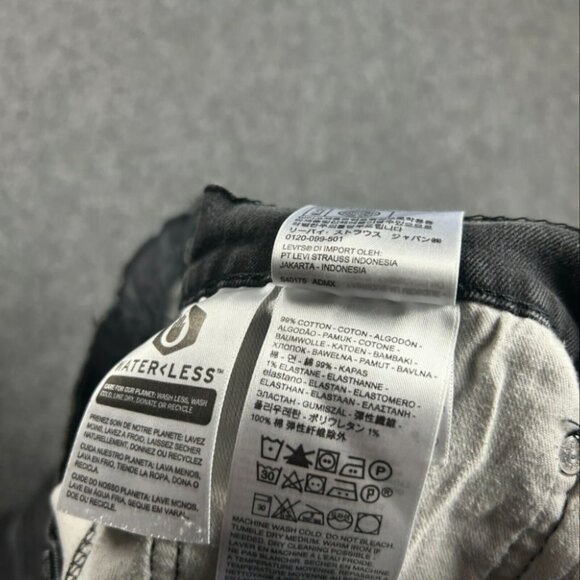 Levi's Jeans Mens 42x29 Black Denim 541 Skinny Distressed Cotton‎ Blend - Picture 2 of 10